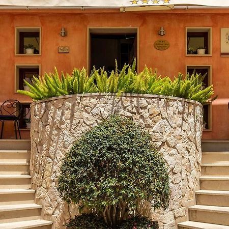 Hotel Il Barocco Ragusa Exterior photo